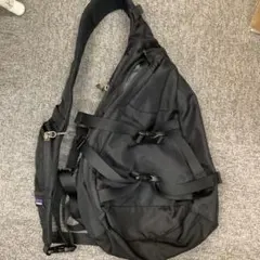 00s y2k パタゴニア ワンショルダーバッグ 8L 黒 Atom sling - メルカリ