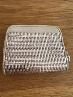 アンテプリマ テライオ ラウンド 二つ折り財布