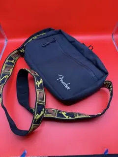 GET BACK FENDER フェンダー ショルダーバッグ ブラック