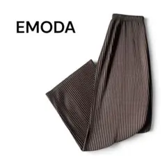 상태좋음 EMODA サテン風 プリーツ ワイドパンツ メタリックブラウン