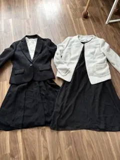 黒スーツとアイボリージャケットセット　M