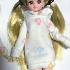 Item thumbnail for item 24175fe5-d1bc-4411-84c3-39f33740bbfb