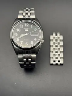 SEIKO 5 セイコー5 自動巻き 裏スケ 7S26-01V0 稼働品124