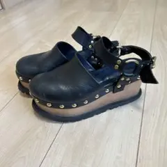 sacaiレザー スタッズ　クロッグサンダル 黒　37のサムネイル