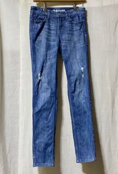 No.52 ユニクロ　スキニーフィットダメージストレートデニム　58.5センチ