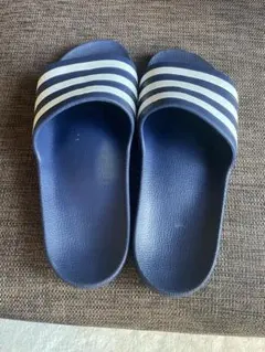 5/10まで値下げ　新品未使用26.5cm　adidas　シャワーサンダル