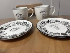 3COINS ドラえもんコラボ　マグカップと皿セット