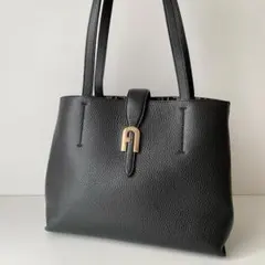 2026年最新】furla トートバッグ ソフィアの人気アイテム - メルカリ