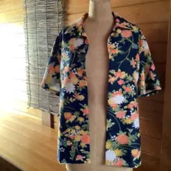 正絹綺麗な青色蚊絣縞大島紬着物リメイクメンズLサイズアロハシャツ 正絹綺麗な青色蚊絣縞大島紬着物リメイクメンズLサイズアロハシャツ