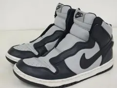 ダンク スニーカー