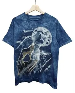 THE MOUNTAIN オオカミ × 満月 グラフィックTシャツ