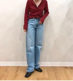 UNIQLO ストレートジーンズ　25 試着のみ美品