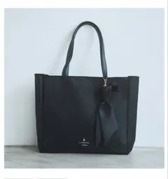 LANVIN リボンチャーム付きトートバッグのサムネイル