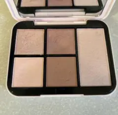 SNIDEL フェイススタイリストn04