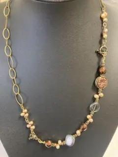 アメリカGrandmother's Buttons ネックレスとブレスレット