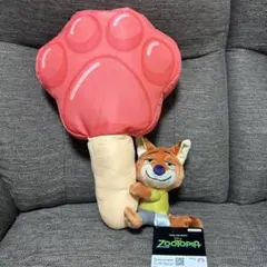 Zootopia ズートピア　ニック　アイスキャンディーモチーフクッションのサムネイル