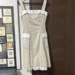 フォクシーブティック38サイズ ベージュ ストラップ付き ワンピース