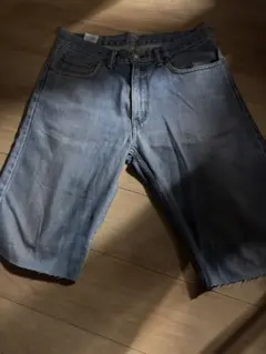 Levi's デニムショートパンツ カットオフ