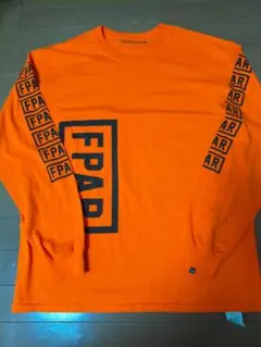 FPAR 長袖Ｔシャツ ビッグロゴ ロゴプリント L オレンジのサムネイル