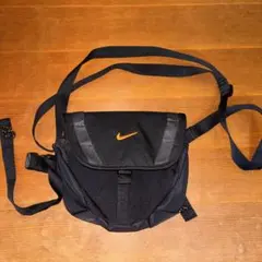 み*様 Nike ブラック ショルダーバッグ
