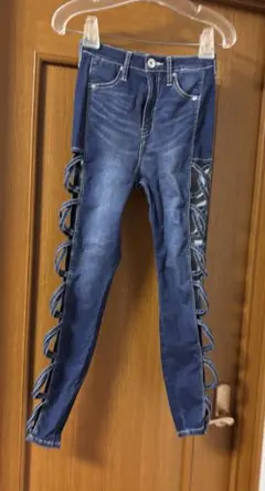 H/W SIDEデザインスキニーデニムパンツ