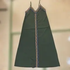 SHEIN オリーブグリーン キャミワンピース Mのサムネイル