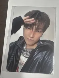 ATEEZ ホンジュン トレカ　ANITEEZ 購入特典 アチズ　pop-up