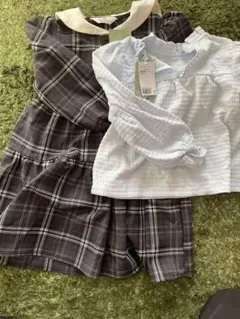 H&Mのチェック柄ワンピースと水色ブラウスセット 110/115