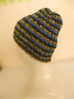 手編み リブ編み４色のニット帽 ストライプ ハンドメイド棒針編み