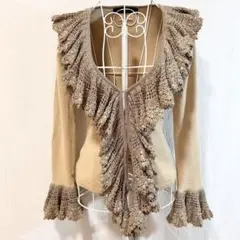 美品 NOVESPAZIOノーベスパジオ カーディガン ベージュ ゴールドのサムネイル
