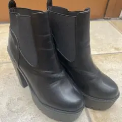 ブラック 厚底 ショートブーツ 23cm