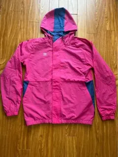 umbro アンブロ フード付きウィンドブレーカー S