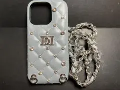 【美品】キルティングデザイン iPhone16proケースのサムネイル