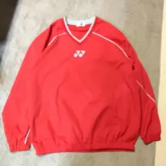 ヨネックス　Vネック　ピステ　長袖ウェア　赤　メンズL　センターロゴ