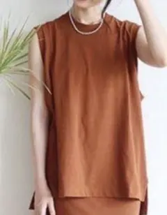 mamekurogouchi ユニクロエアリズム　チュニックトップス　A