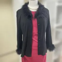 英国王室御用達ブランド　HARDY AMIES リアルフェザー付き　カーディガン