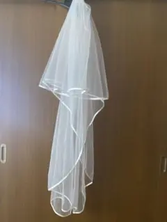 ベール　結婚式　ウェディング　白　花嫁