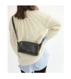 Item thumbnail for item 6e03f4bb-c2a9-4e1e-8d67-0518571f4a5c