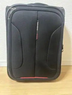 Samsonite CNU UPR 機内持ち込み可能