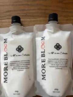 MOREBLOOM オールインワンシャンプーのサムネイル