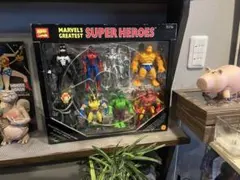 【未開封・極美品】トイビズ マーベル グレイテスト スーパーヒーローズ8体セットのサムネイル