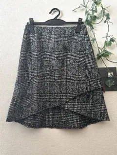 ヤマダヤ　グランターブル　Ground Table 膝丈スカート