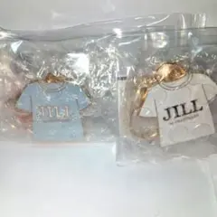 ジルスチュアート　ロゴ　Tシャツ　メタルキーホルダー　2個セット