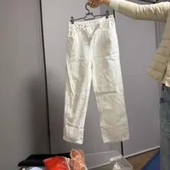 ホワイトリネンチノパン