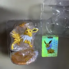 Funism 海外 中国 ポケモン フィギュア サンダース カード付き