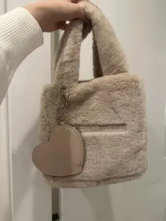 JILL by JILL STUART ふわふわファートート&ハートポーチチャー