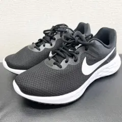 【美品】NIKEレボリューション5 ウィメンズ25cm