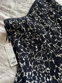 ユニクロ　シフォンティアードスカート　Sサイズ　ネイビー　オフィスカジュアル