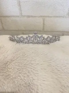 シルバークリスタルティアラ