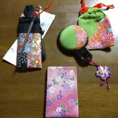 【新品】花柄和装小物セット（かんざし・ポーチ・ミラー付き）未使用品